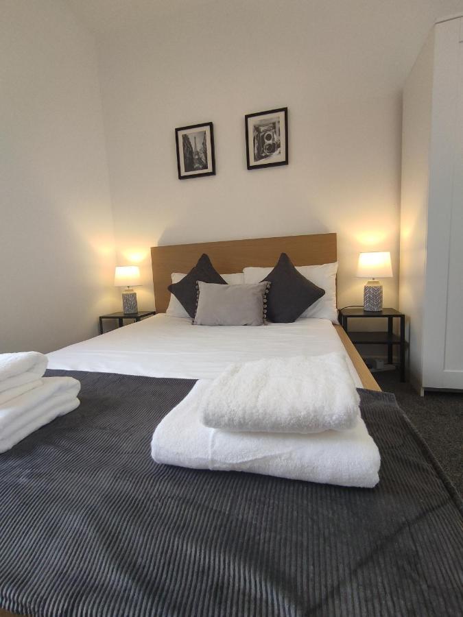 1 Bedroom Apartment With Free Parking Γουέιμουθ Εξωτερικό φωτογραφία